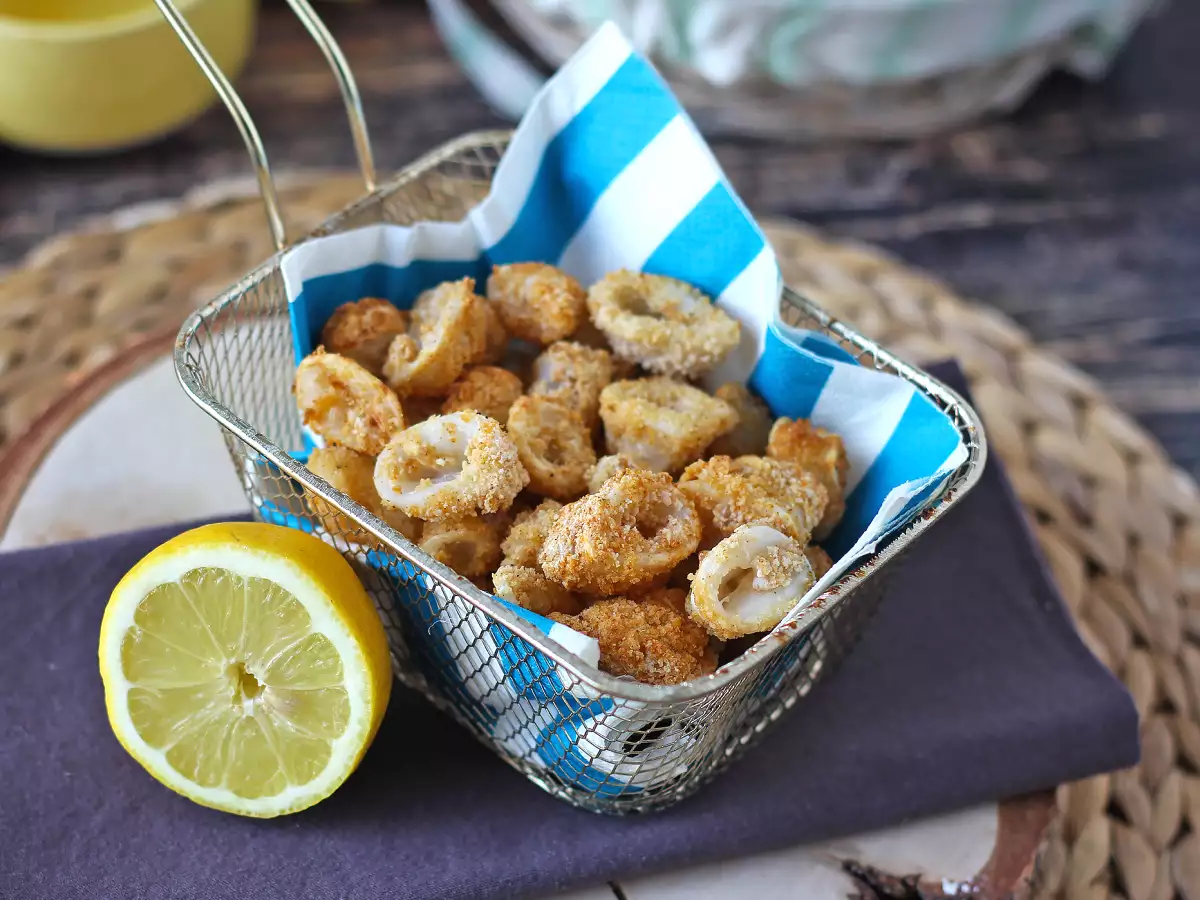 Krążki kalmarów we frytkownicy powietrznej chrupiące i lekkie - zdjęcie 5