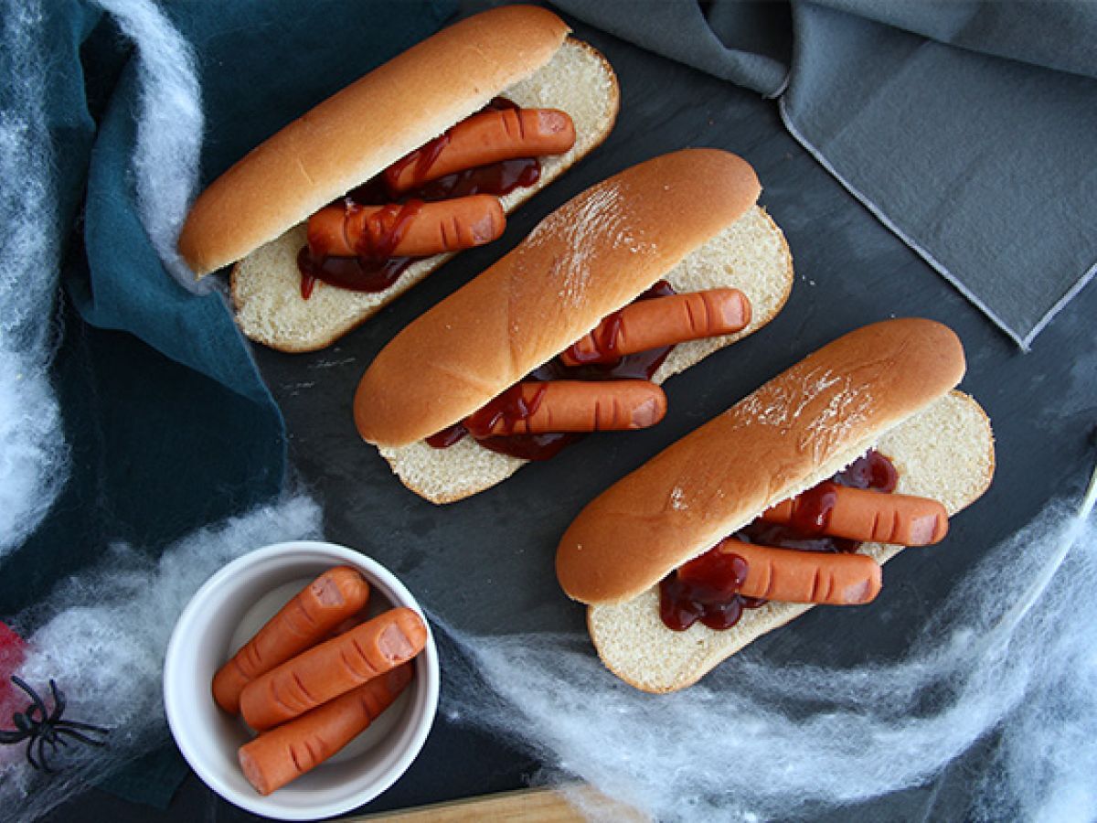 Krwawe hot dogi na Halloween - zdjęcie 4