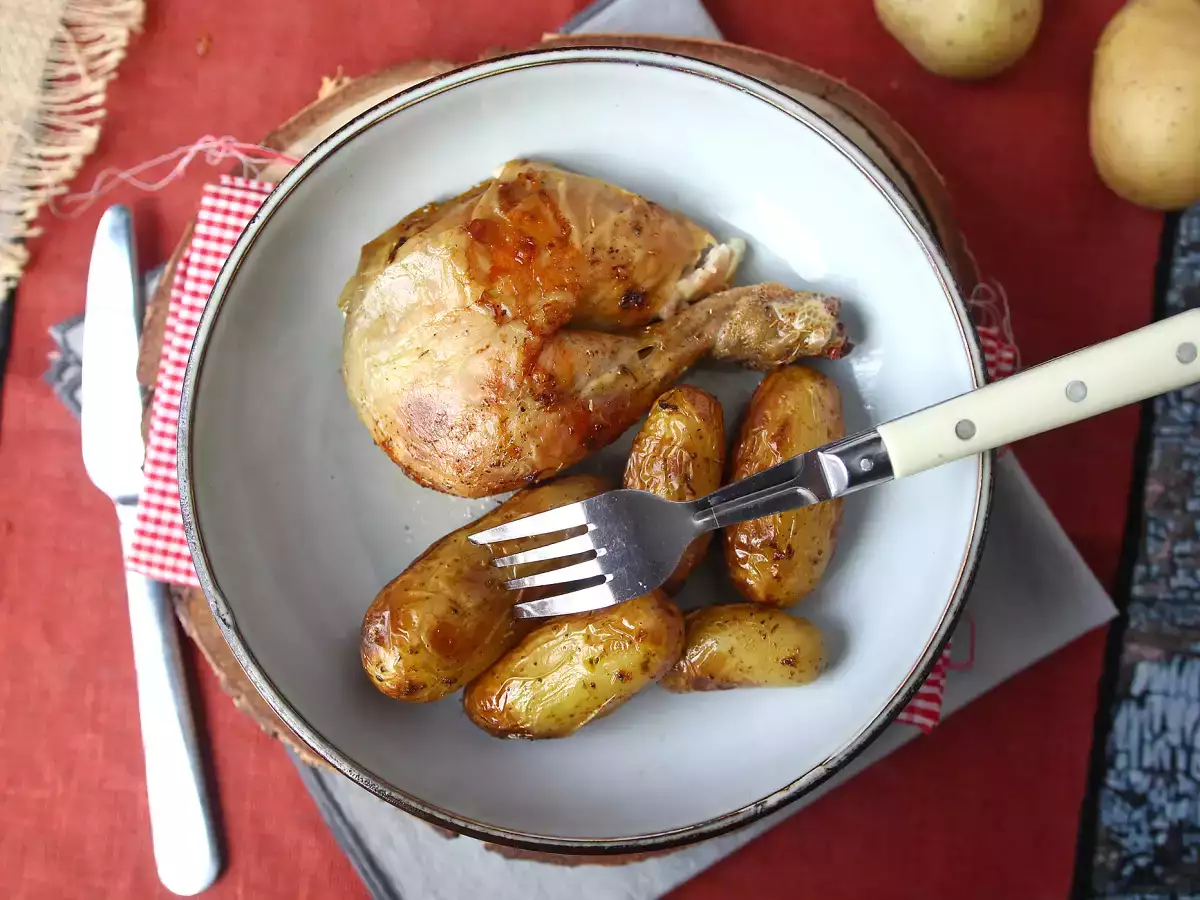 Kurczak pieczony w urządzeniu Moulinex Multicook&Fry – chrupiący na zewnątrz i soczysty w środku! - zdjęcie 2