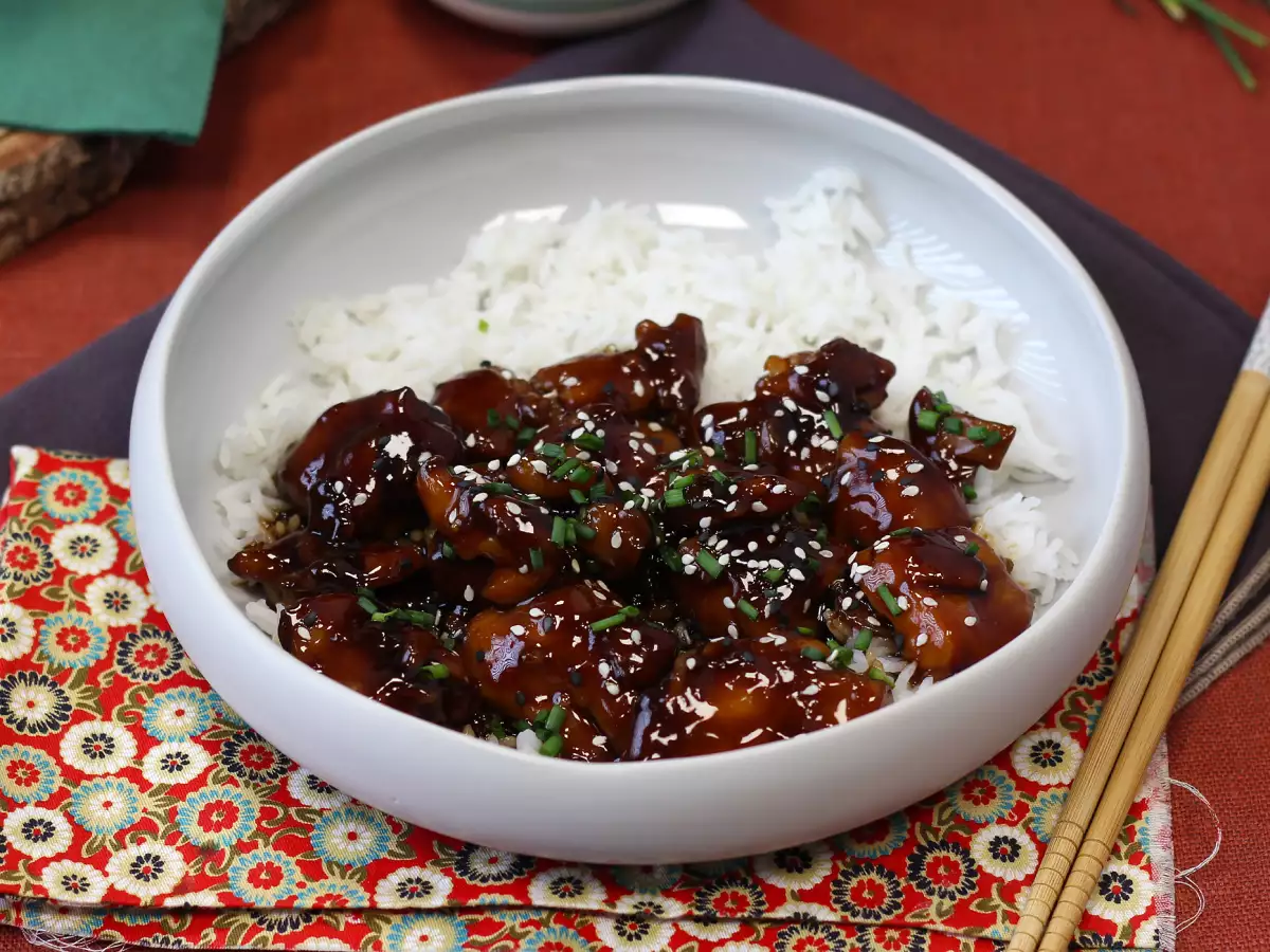 Kurczak teriyaki z gęstym, słodko-słonym japońskim sosem, który pokochasz! - zdjęcie 5