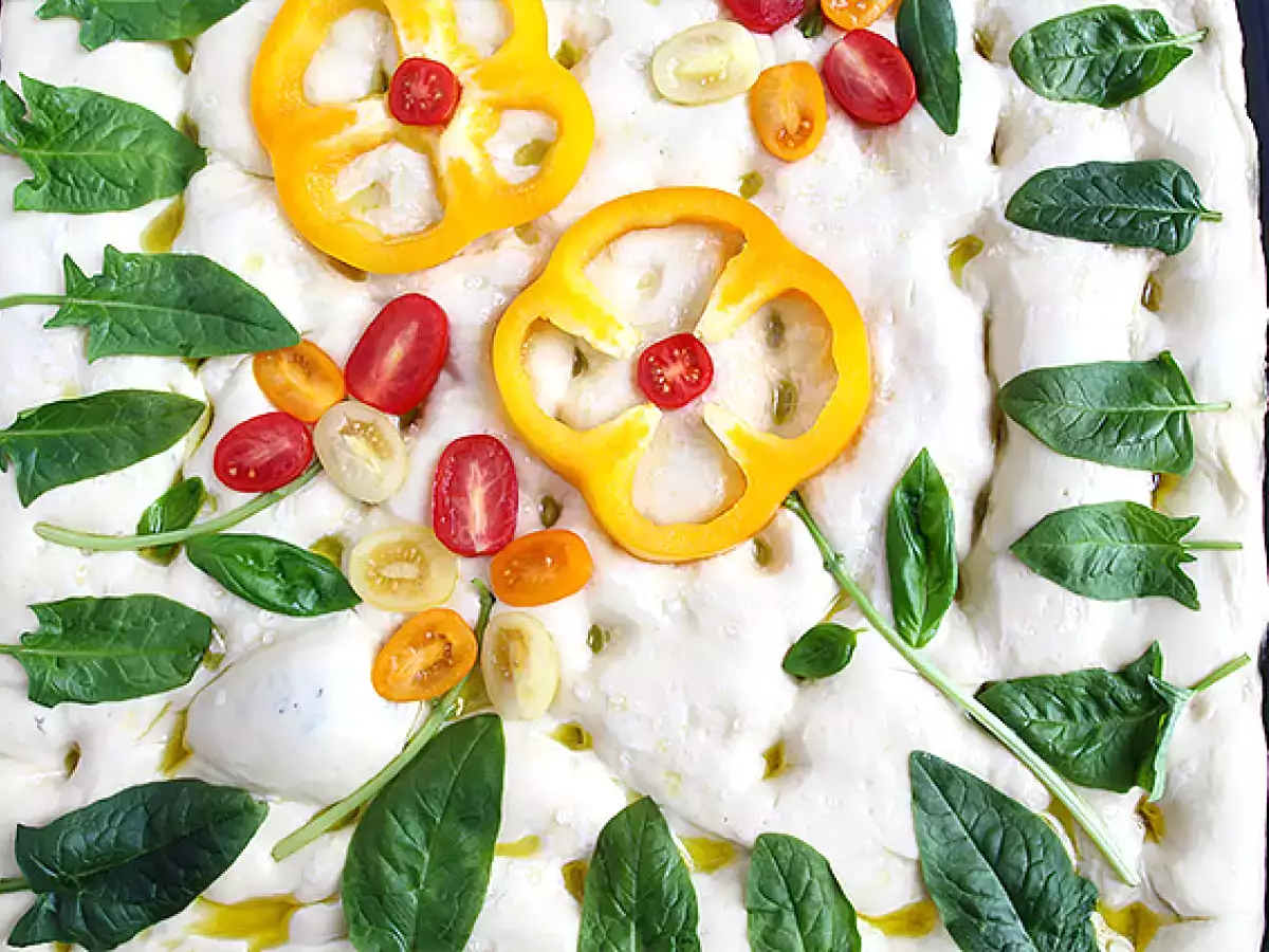 Kwiatowa focaccia – focaccia art - zdjęcie 4