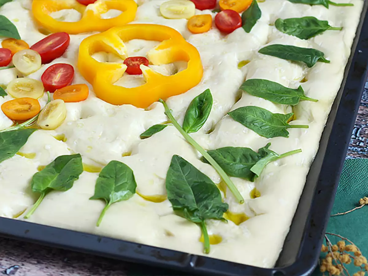 Kwiatowa focaccia – focaccia art - zdjęcie 5