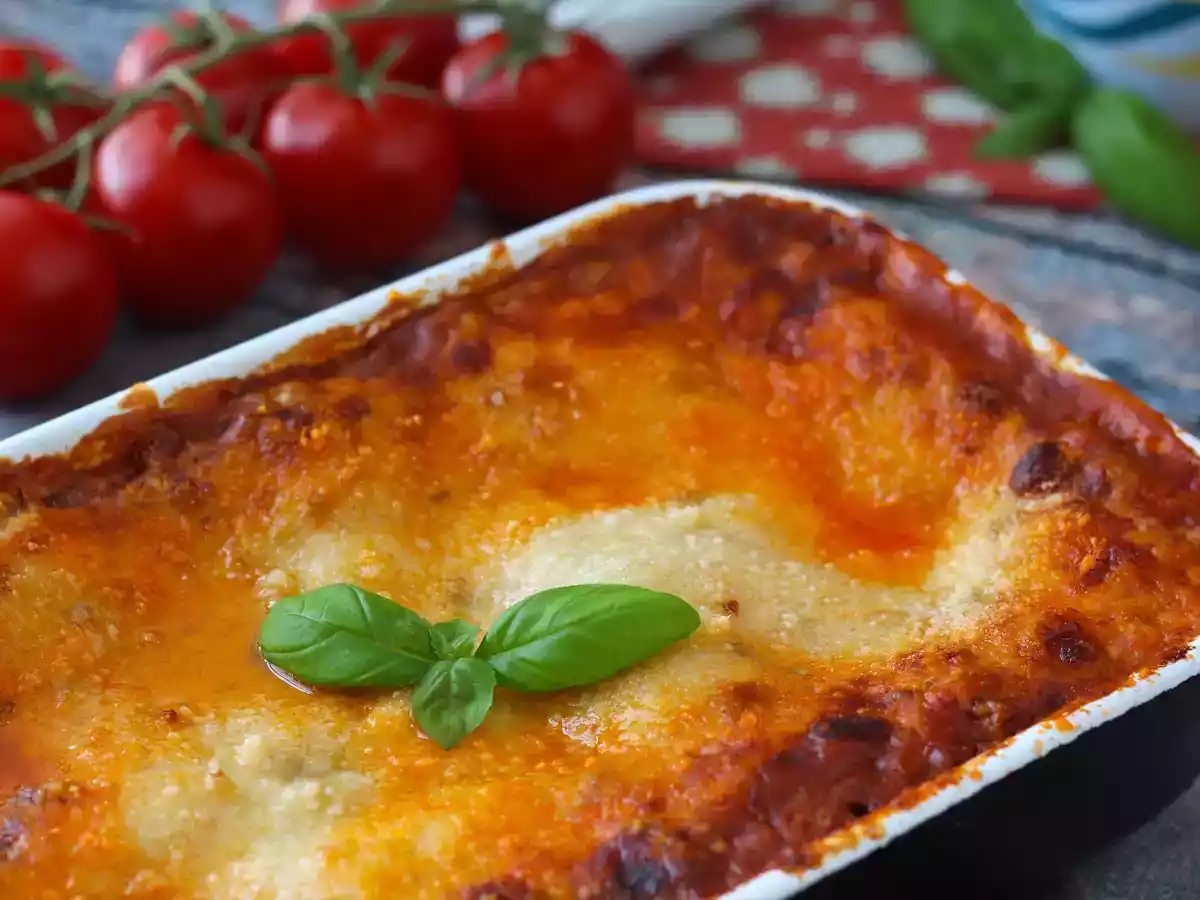 Lasagne bolognese: przepis, który kochają wszyscy! - zdjęcie 7