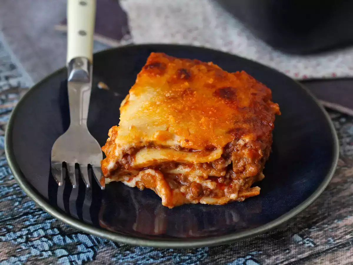 Lasagne bolognese – przepis, który wszyscy uwielbiają! - zdjęcie 2