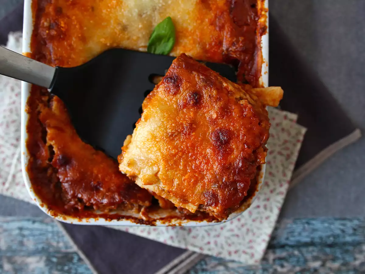 Lasagne bolognese – przepis, który wszyscy uwielbiają! - zdjęcie 3