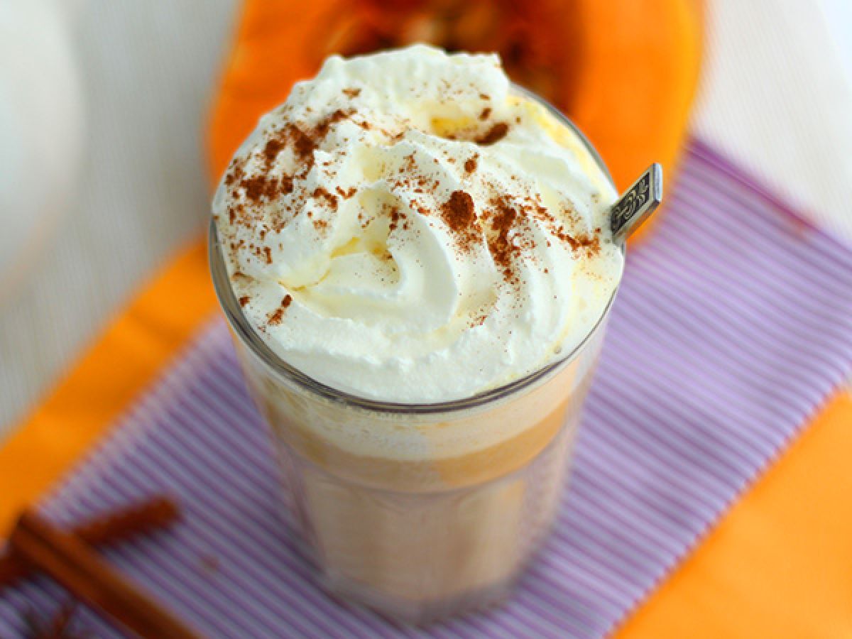 Latte z przyprawą dyniową - zdjęcie 2