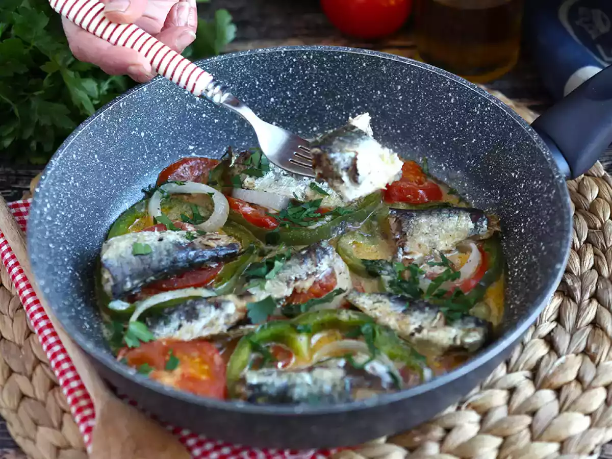 Łatwa i tania moqueca z sardynek - zdjęcie 3