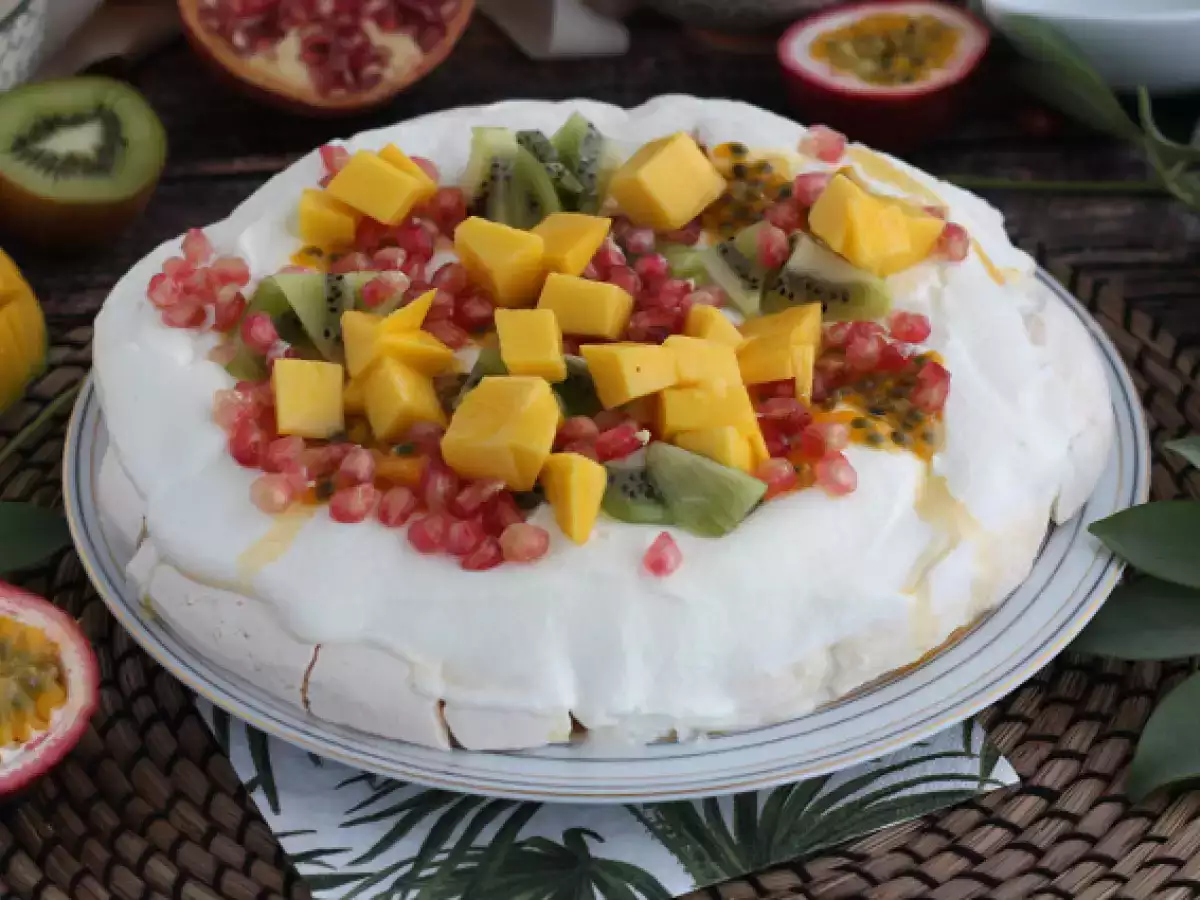Łatwa pavlova z owocami egzotycznymi - zdjęcie 3