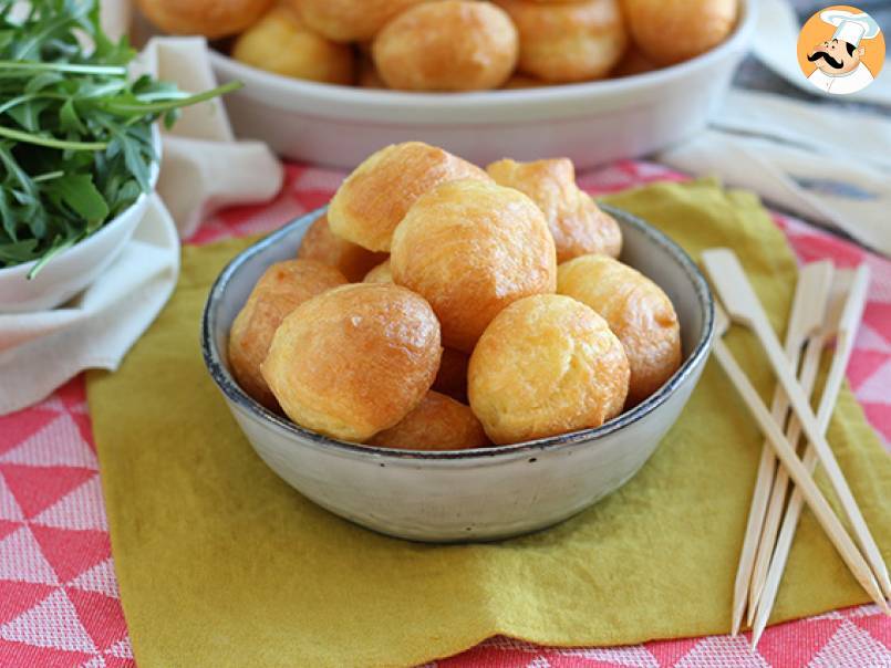 Łatwe gougères serowe