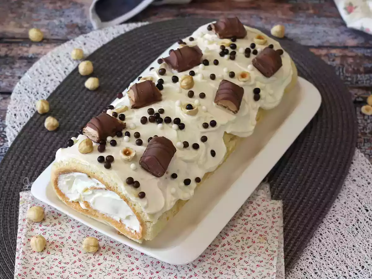 Łatwy roladek o smaku Kinder Bueno, idealny jako tort urodzinowy lub jako bûche na Boże Narodzenie! - zdjęcie 8