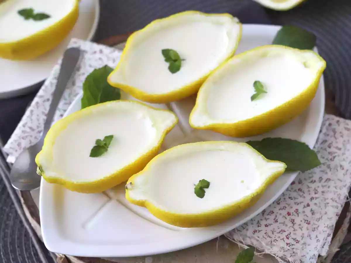 Lemon Posset - cytrynowy deser bez pieczenia, który pokochasz