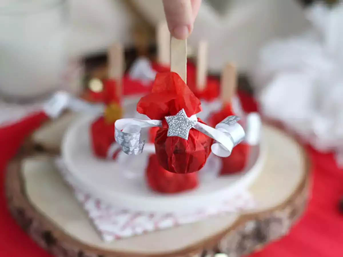 Lizaki do gorącej czekolady z gorzkiej czekolady i pianek marshmallow - zdjęcie 2