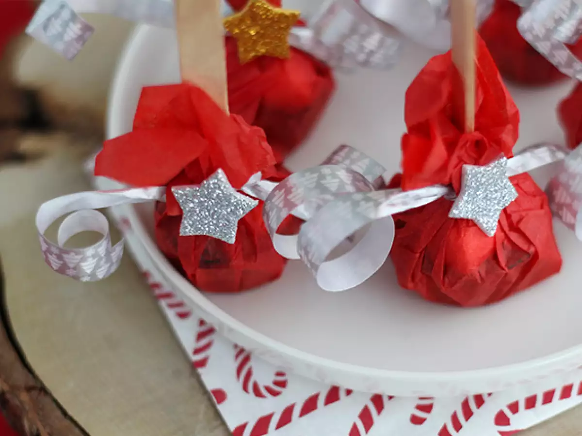 Lizaki do gorącej czekolady z gorzkiej czekolady i pianek marshmallow - zdjęcie 4