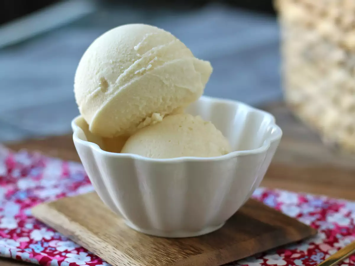 Lody waniliowe z urządzenia Ninja Creami - zdjęcie 3