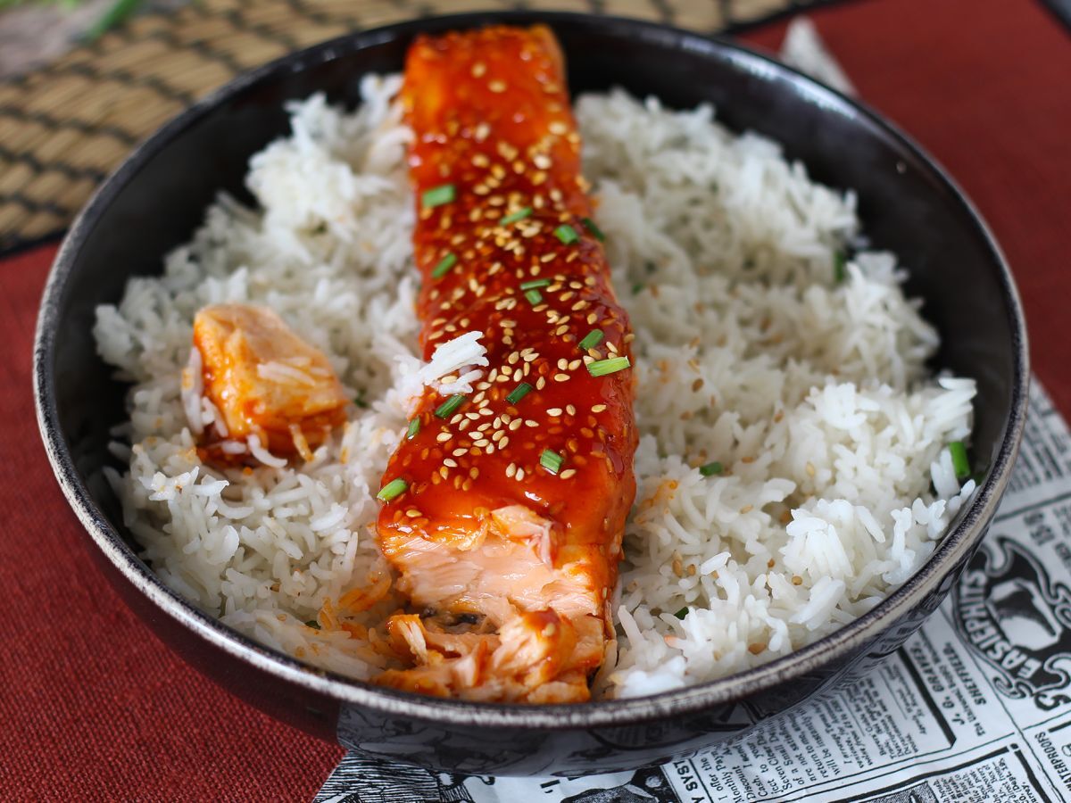 Łosoś po koreańsku z sosem gochujang gotowy w 8 minut - zdjęcie 2