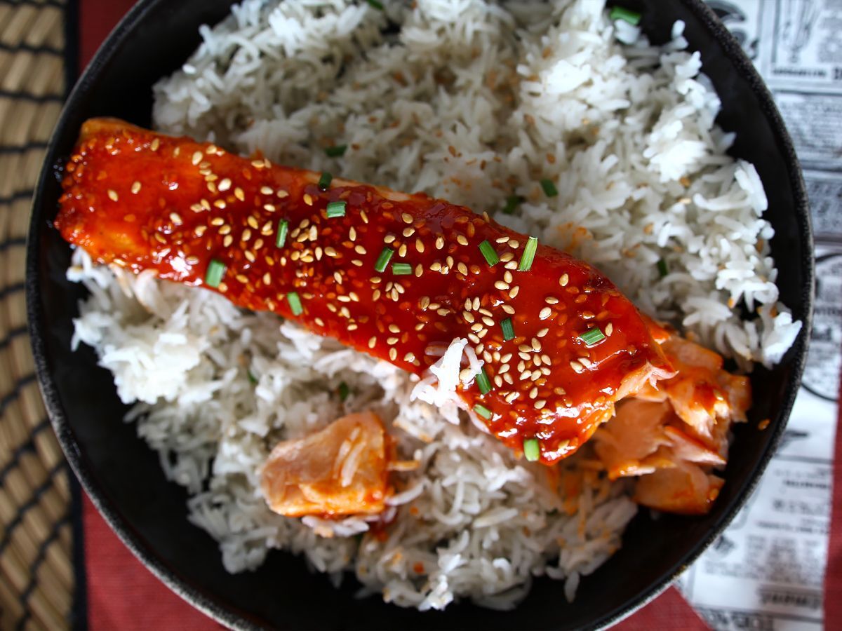 Łosoś po koreańsku z sosem gochujang gotowy w 8 minut - zdjęcie 4
