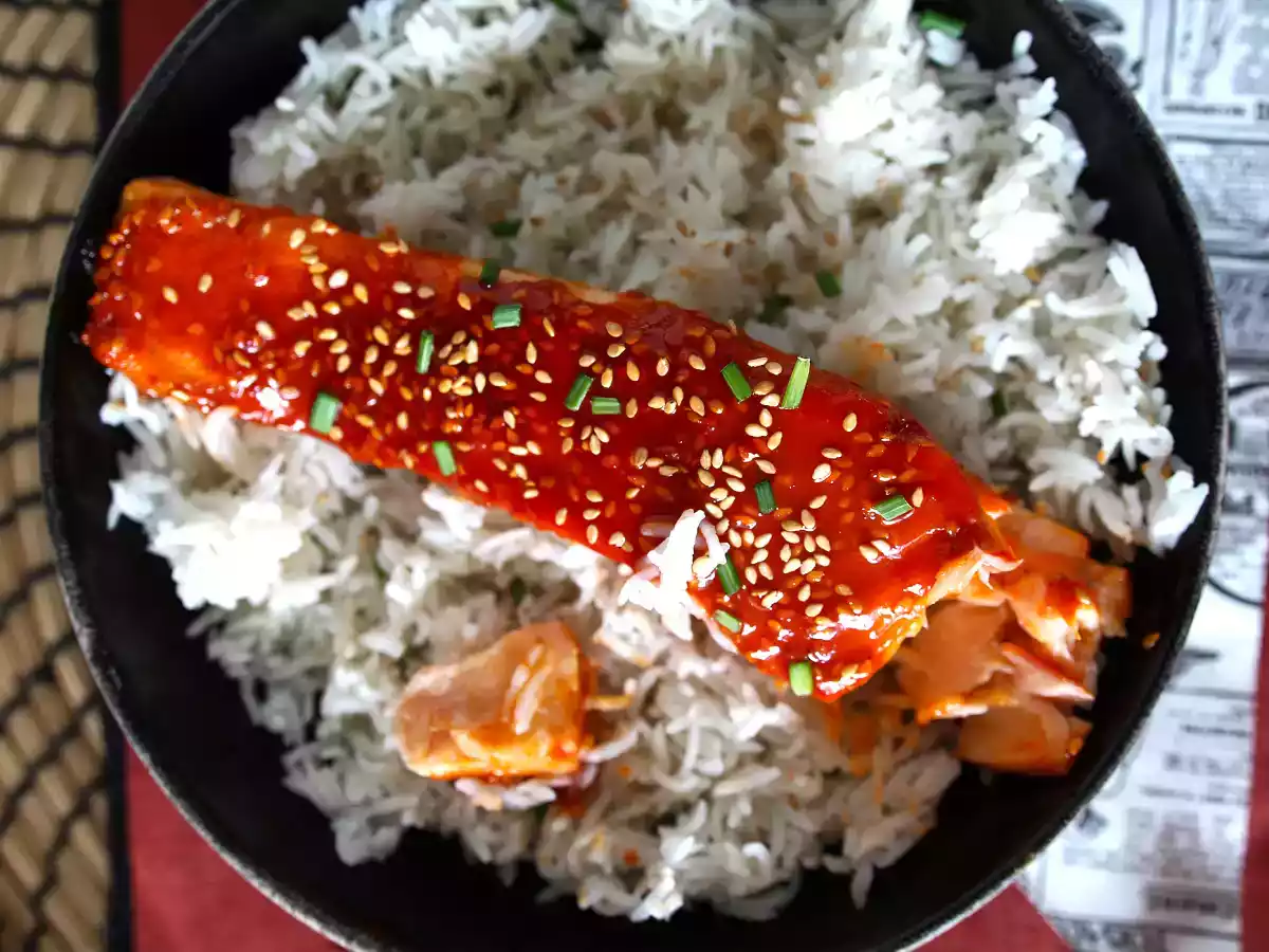 Łosoś po koreańsku z sosem gochujang gotowy w 8 minut - zdjęcie 4