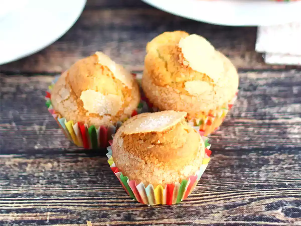 Magdalenas, hiszpańskie madeleines
