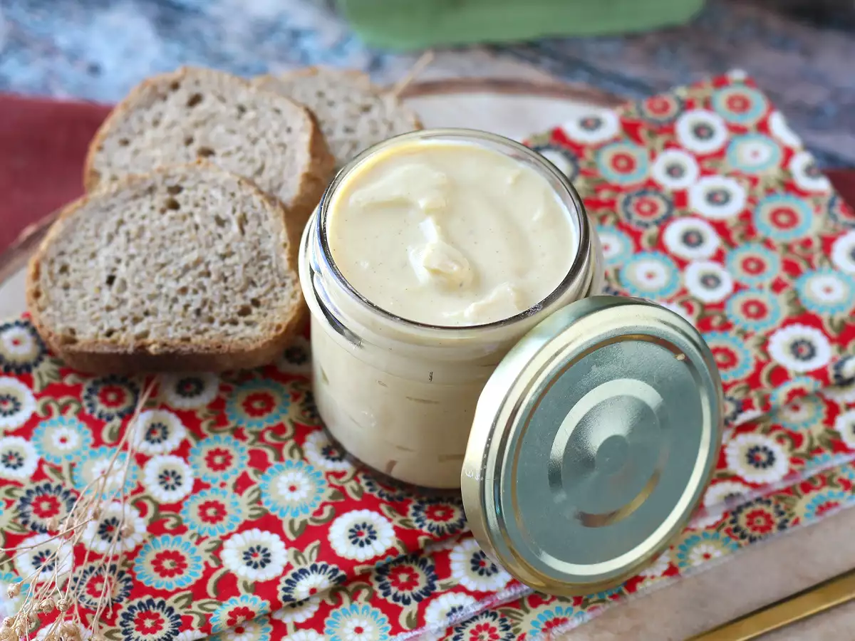 Majonez białkowy z gotowanych jajek: lekki, smaczny i bez oleju - zdjęcie 4