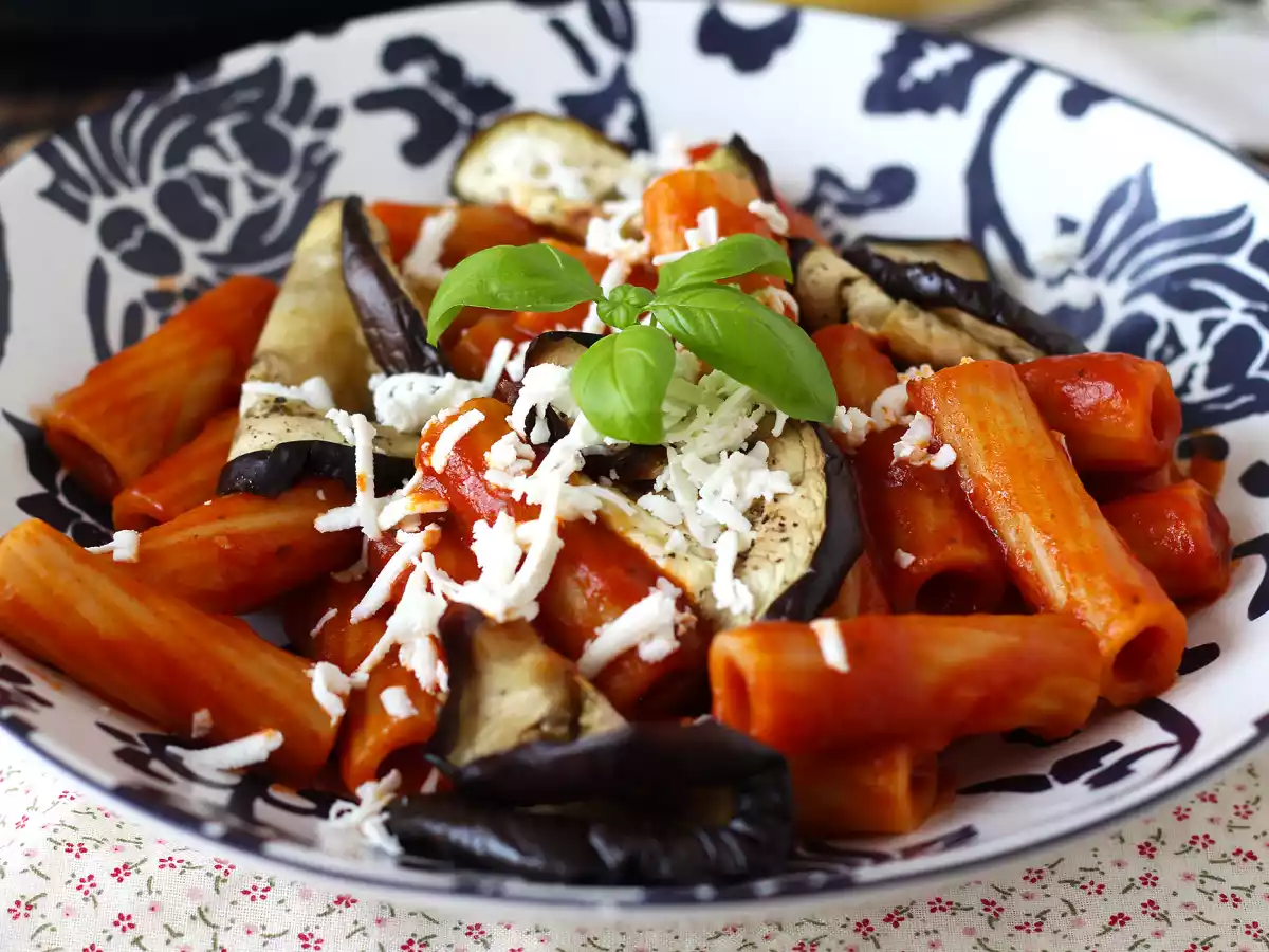 Makaron sycylijski z bakłażanem, łatwa i lekka wersja - Pasta alla Norma - zdjęcie 5