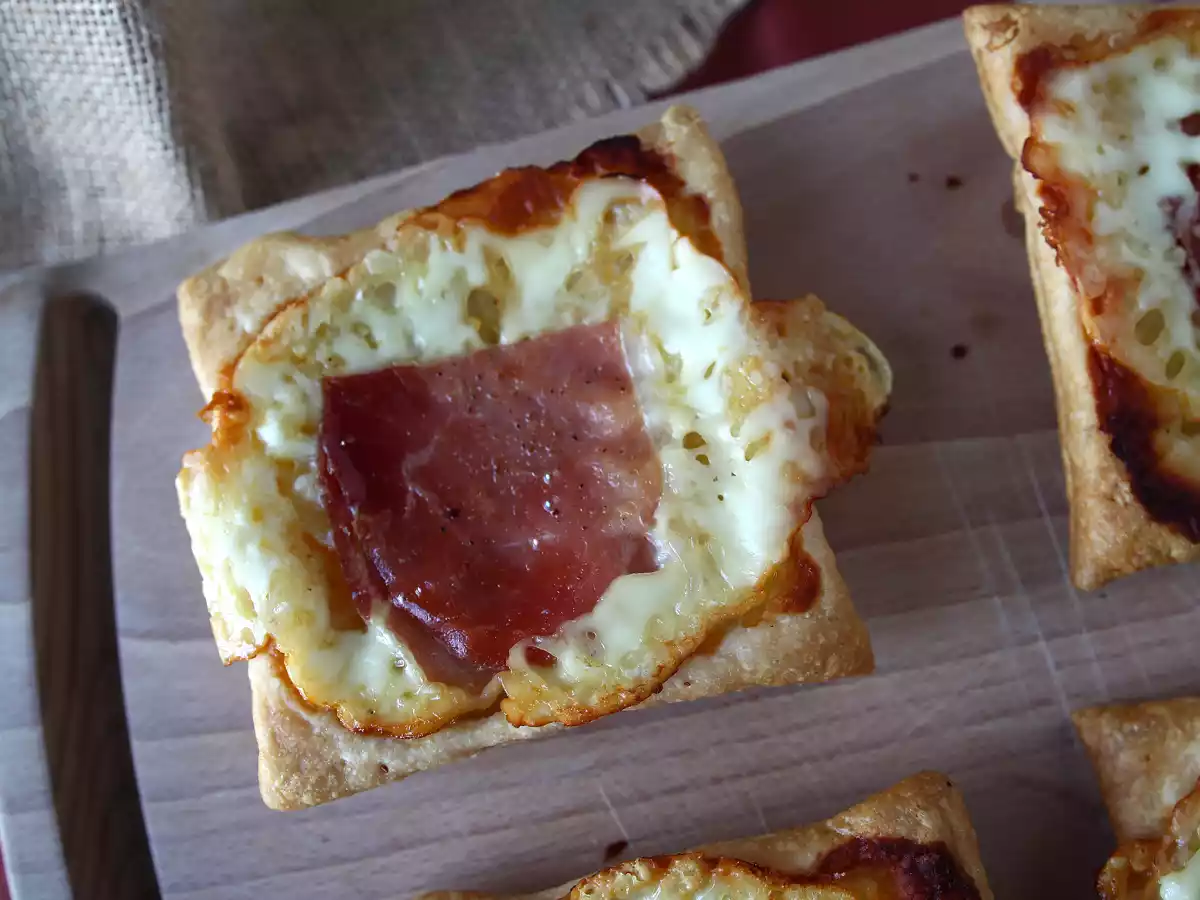 Małe tarty tatin o smaku raclette w pojedynczych porcjach - zdjęcie 5