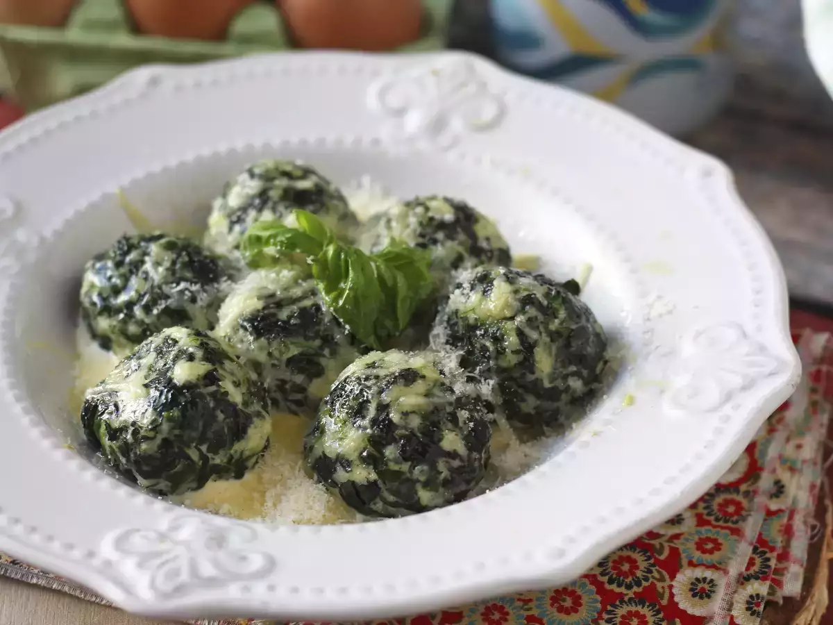 Malfatti ze szpinakiem i ricottą – łatwy przepis na domowy makaron bez zagniatania - zdjęcie 4