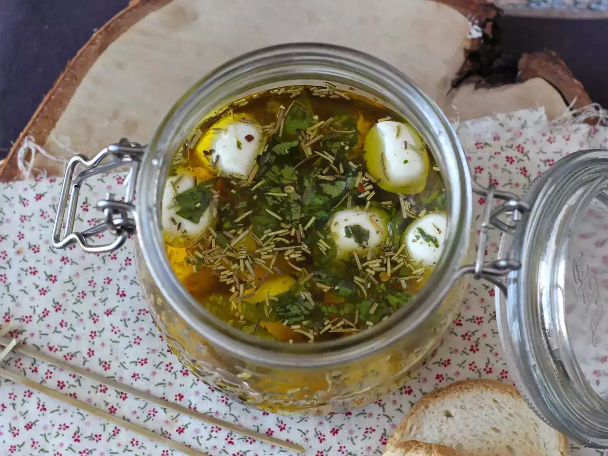 Marynowane kulki mozzarelli na aperitif lub do sałatki! - zdjęcie 5