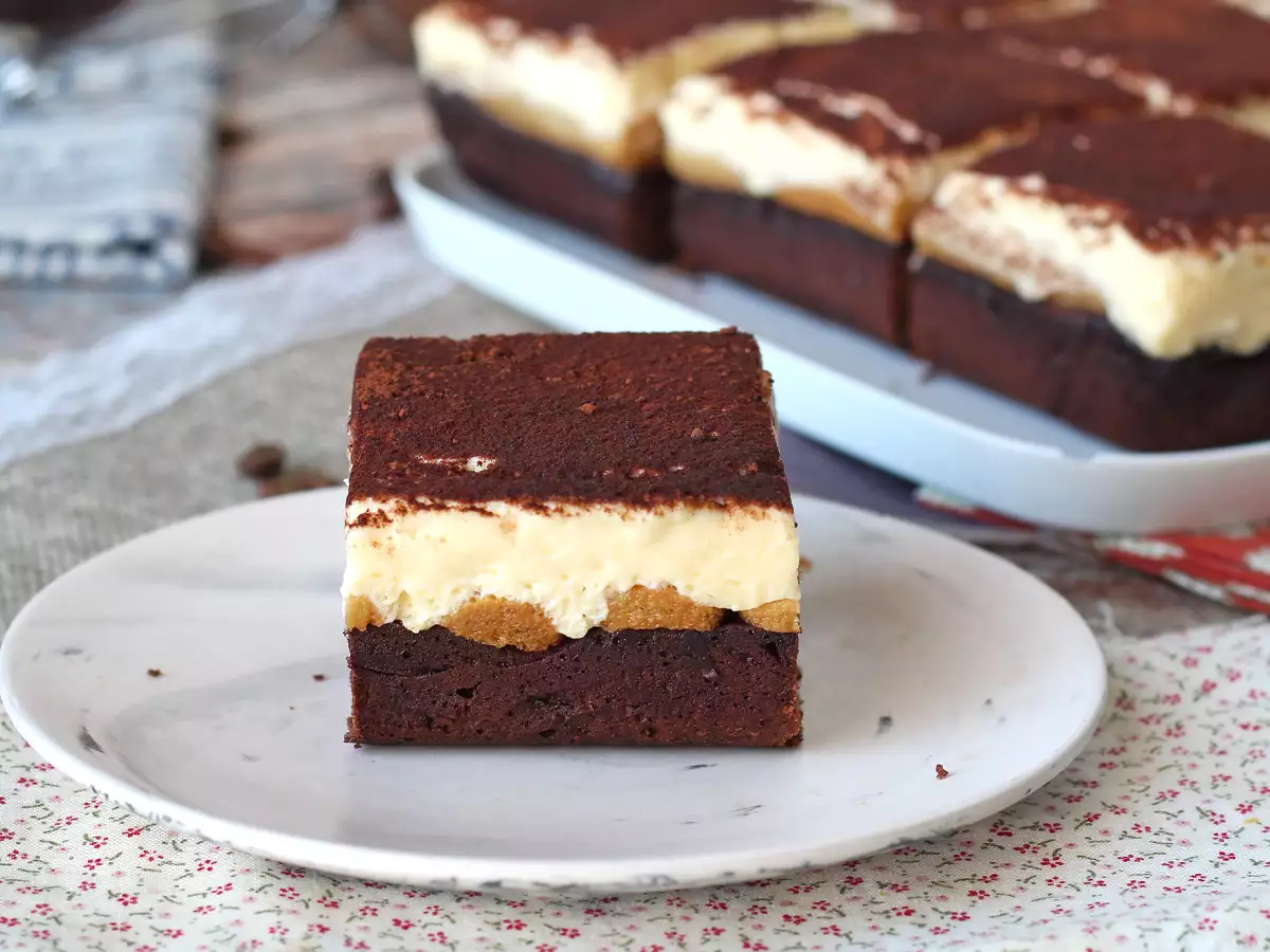 Miłośnicy brownie i tiramisu, mamy dla was idealne ciasto!