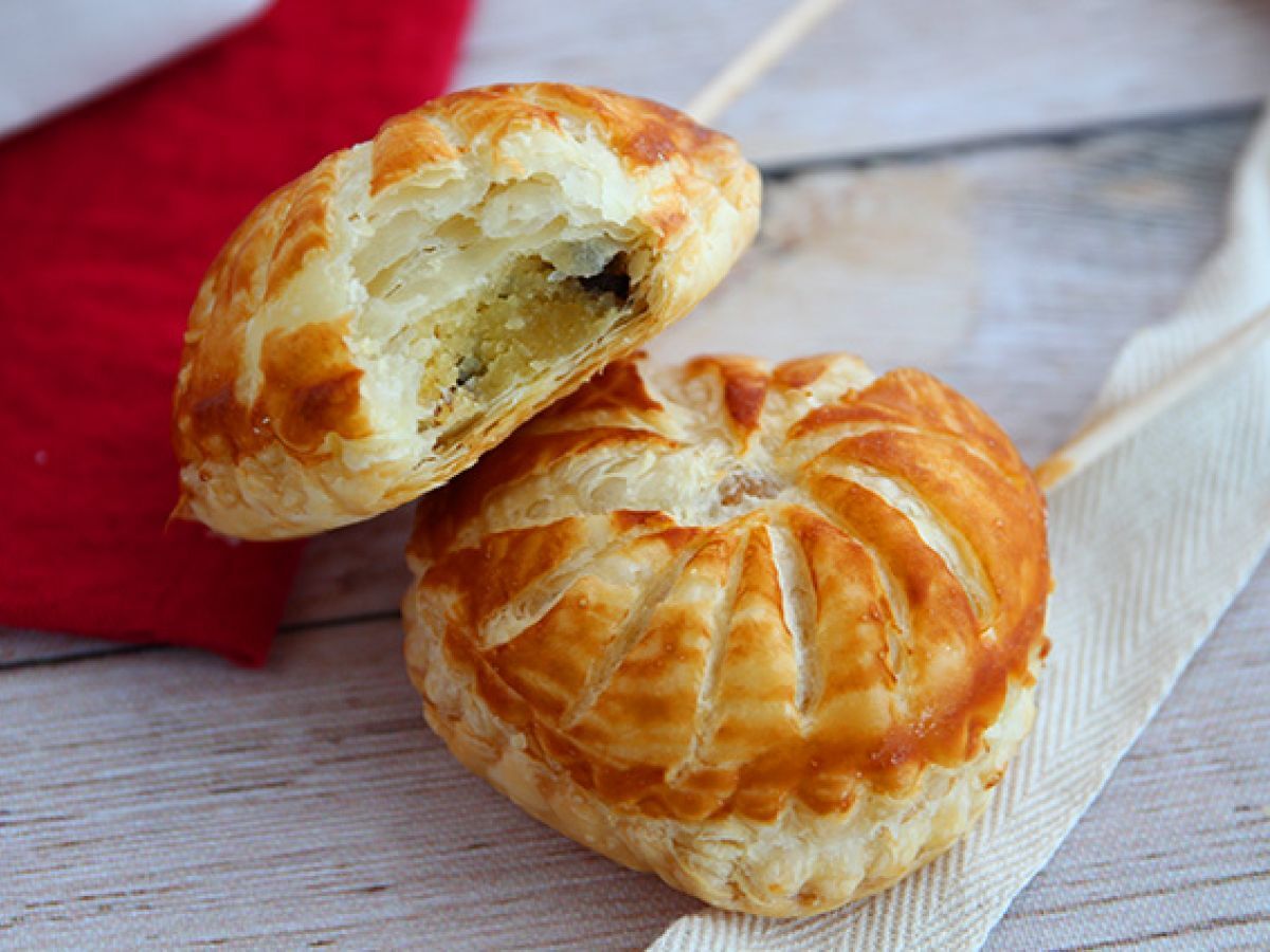 Mini ciastka królewskie z kawałkami czekolady - zdjęcie 3