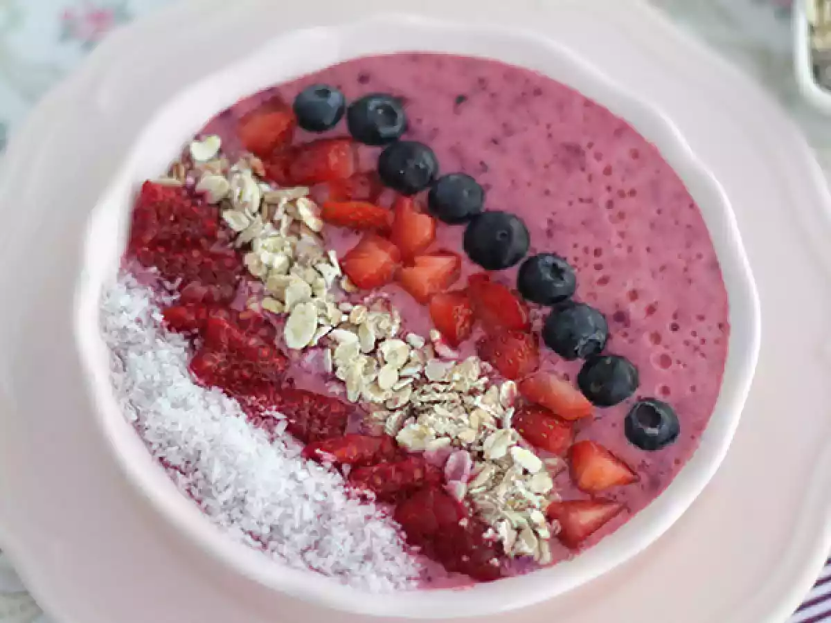 Miska smoothie z owoców leśnych - zdjęcie 2