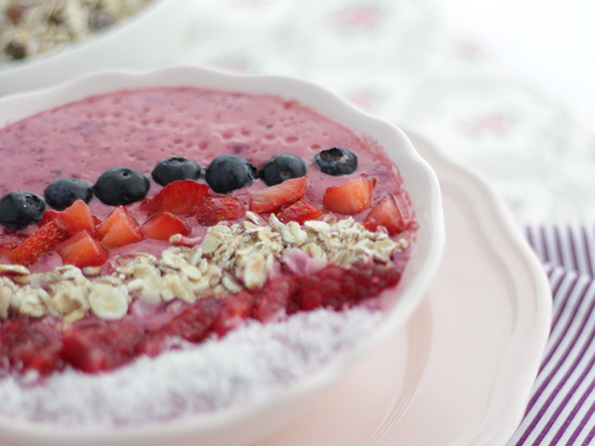 Miska smoothie z owoców leśnych - zdjęcie 3