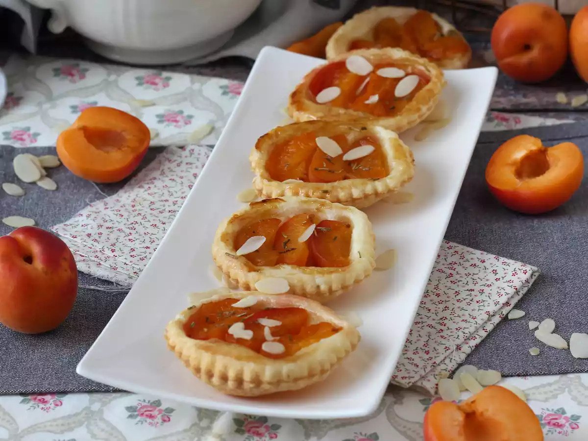 Morelowe tarteletki tatin – szybki deser na przyjęcie! - zdjęcie 3