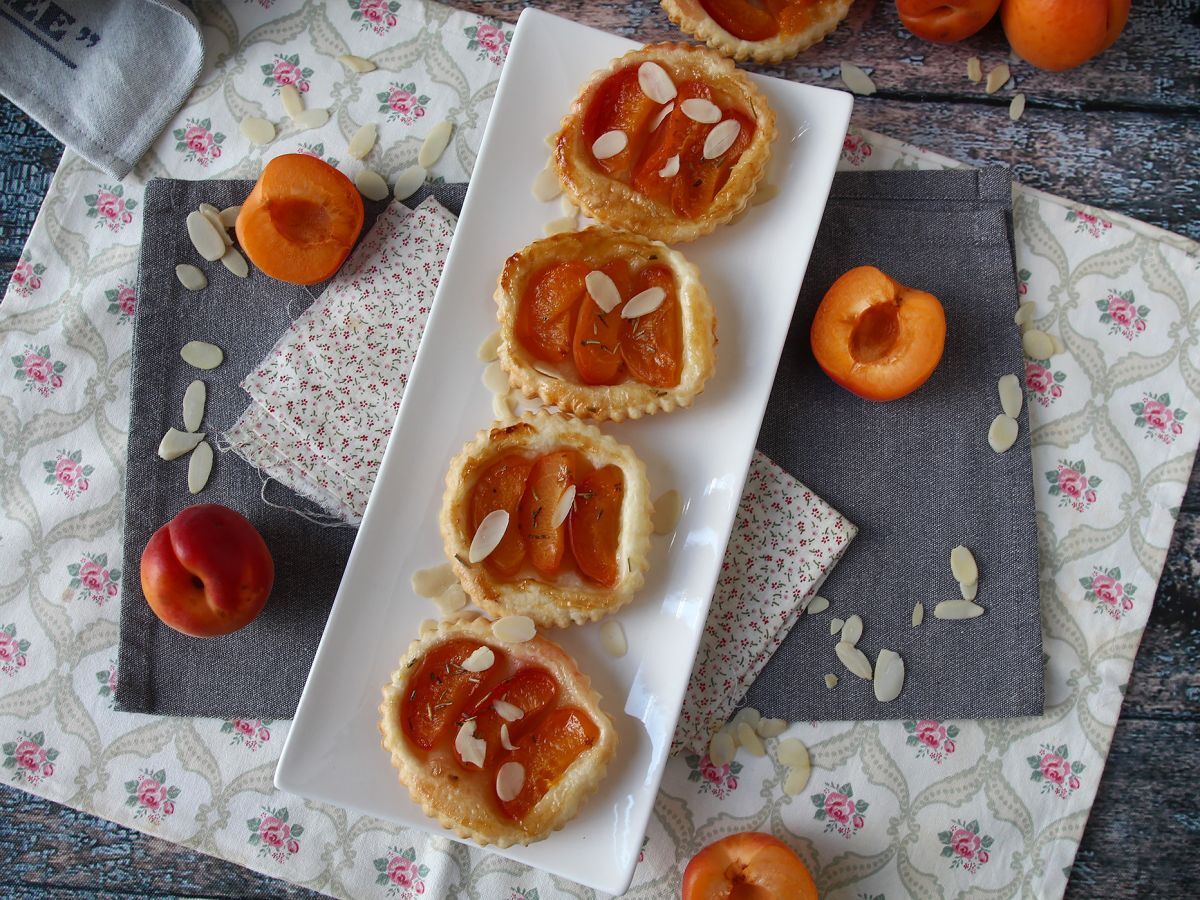 Morelowe tarteletki tatin – szybki deser na przyjęcie! - zdjęcie 5