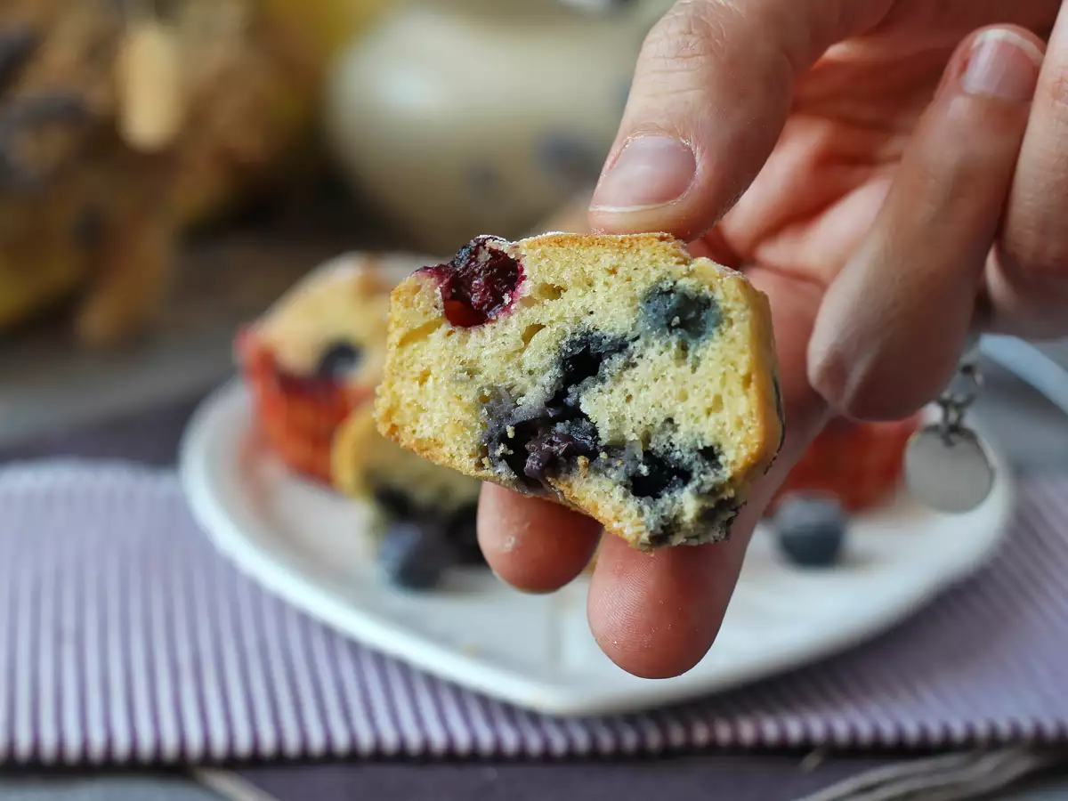 Muffinki z jagodami – miniaturowa wersja pirenejskiego ciasta! - zdjęcie 8