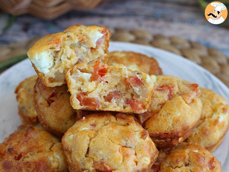 Muffiny z tuńczykiem, pomidorami i fetą - zdjęcie 3
