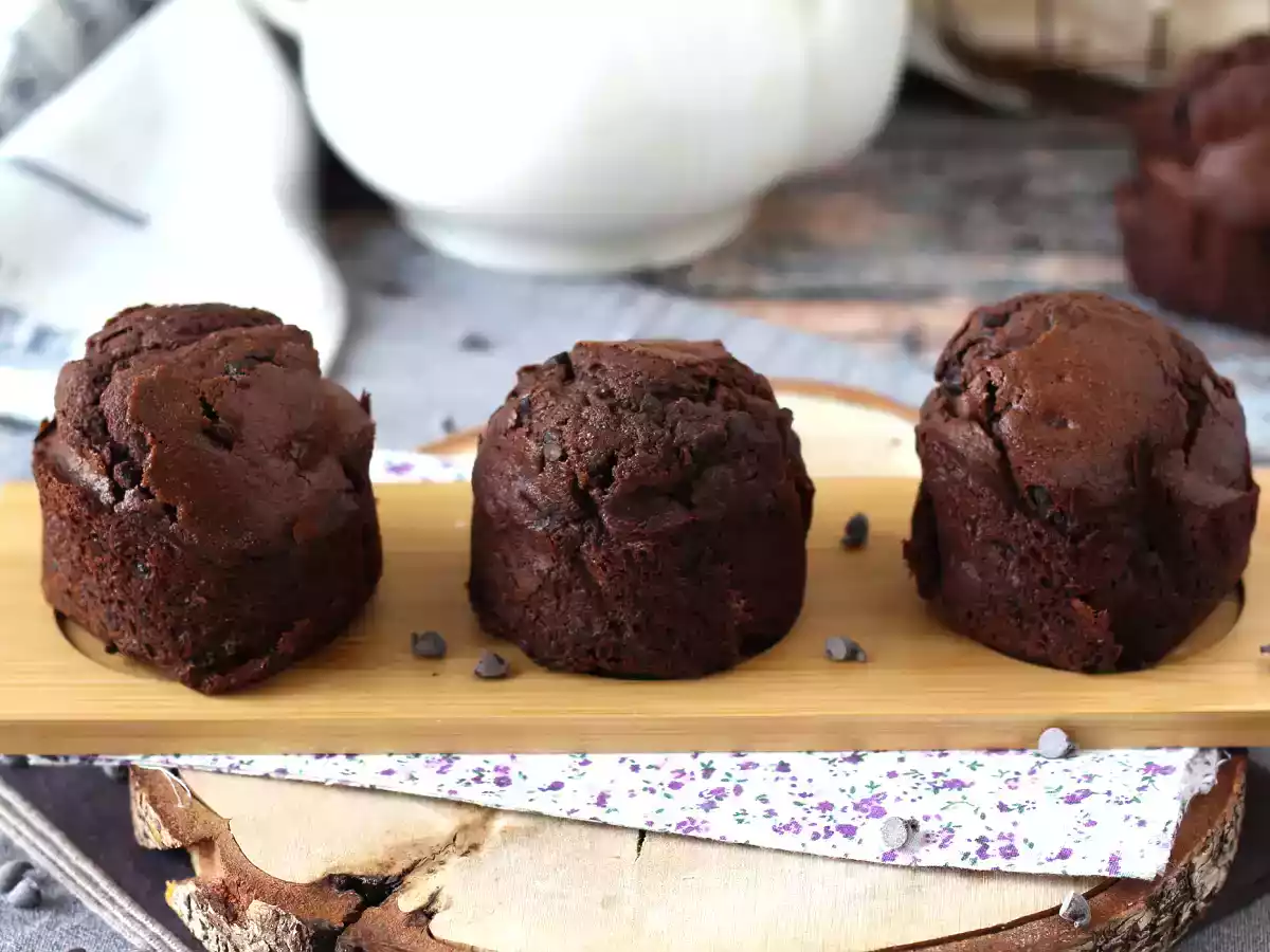 Najlepsze muffiny czekoladowe: ogromne i wilgotne