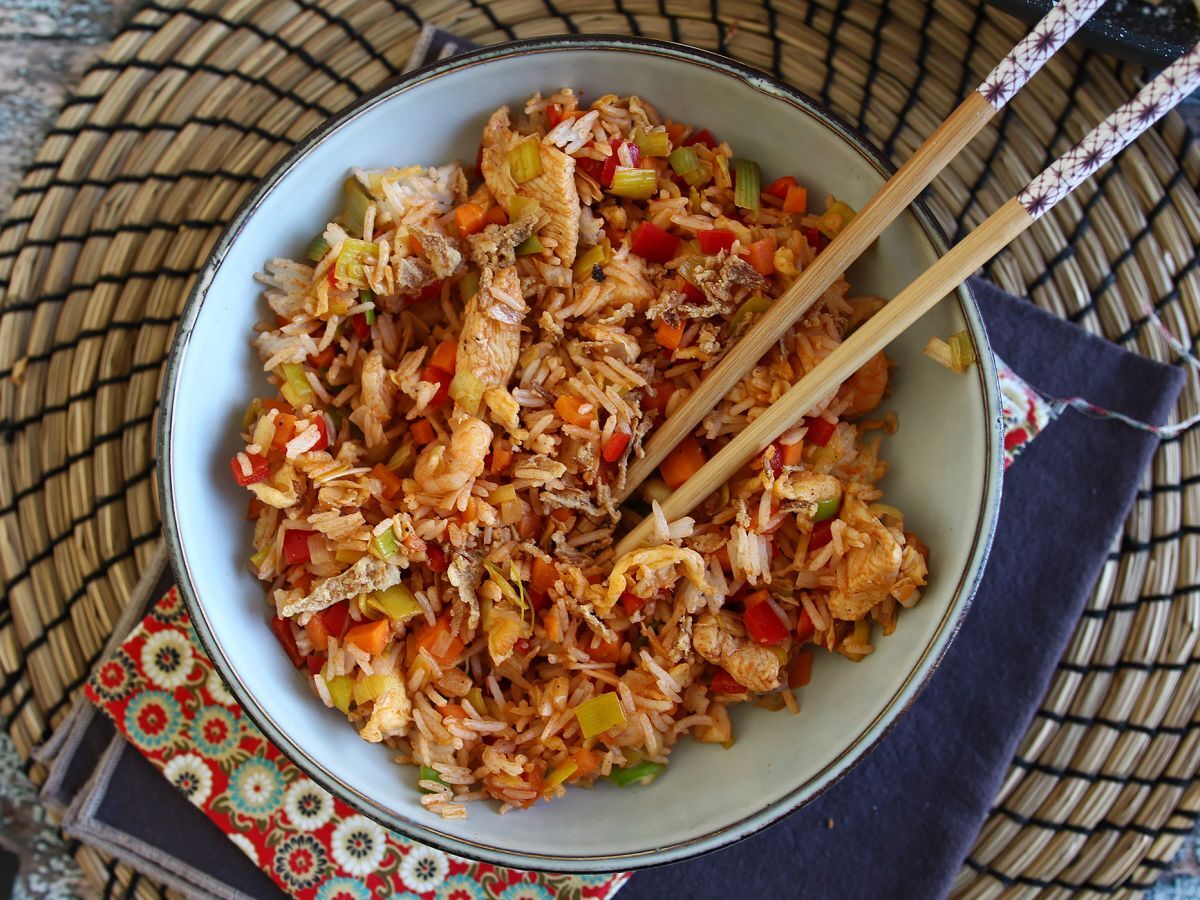 Nasi goreng, indonezyjskie danie z ryżu - zdjęcie 4
