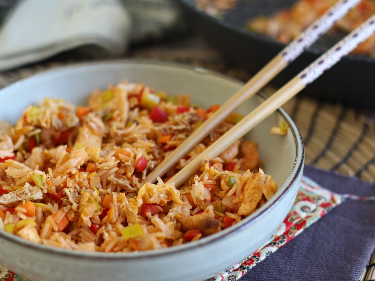 Nasi goreng, indonezyjskie danie z ryżu - zdjęcie 5