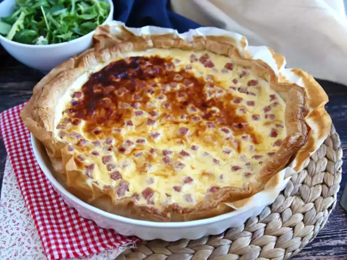 Niskotłuszczowa quiche z szynką, serem i jogurtem!