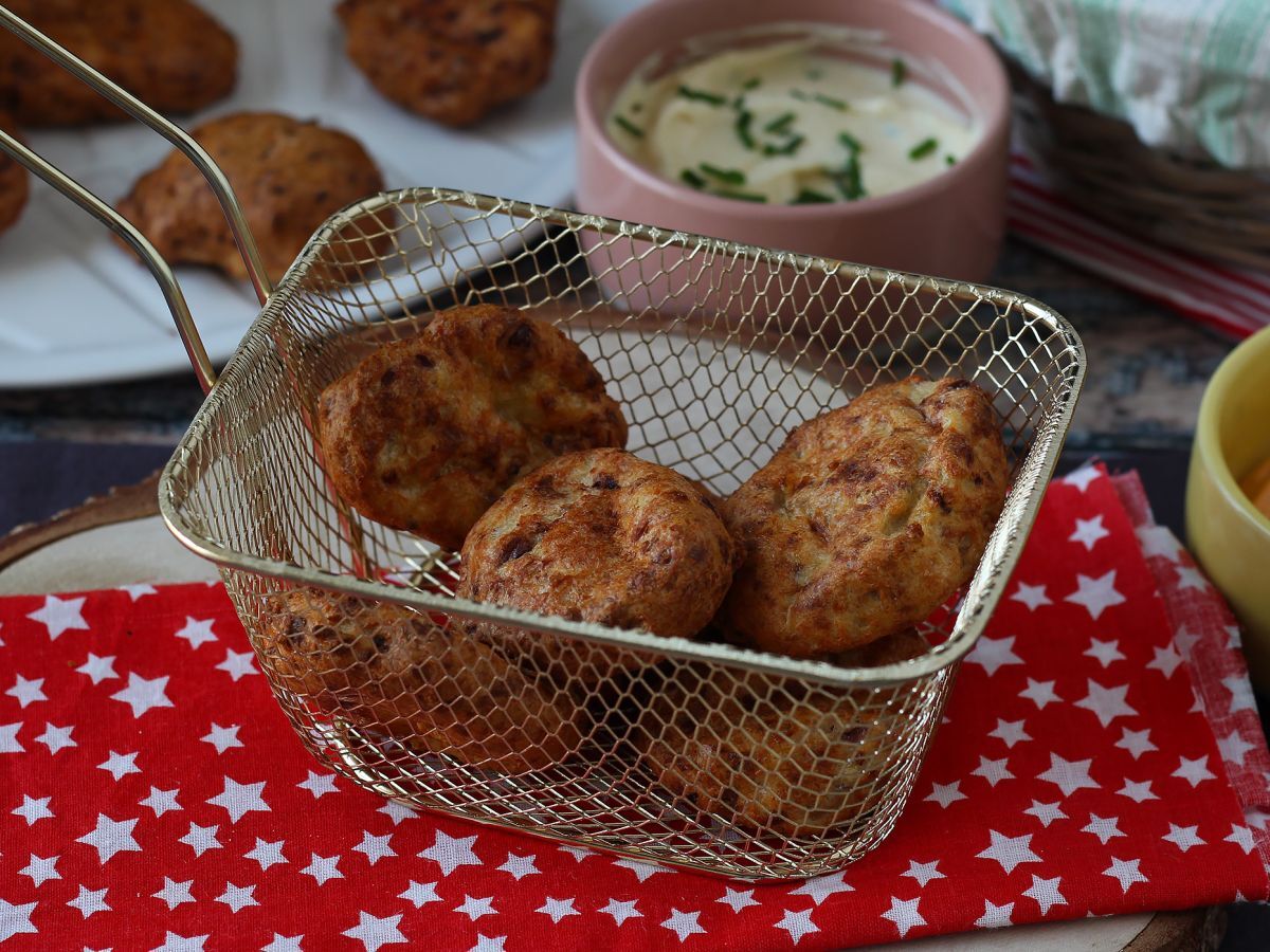 Nuggetsy z kurczaka w frytkownicy powietrznej