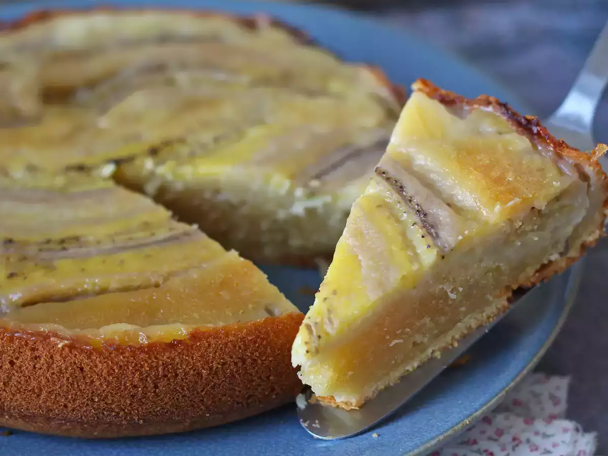 Odwrócone ciasto bananowe – wyjątkowo wilgotne i miękkie
