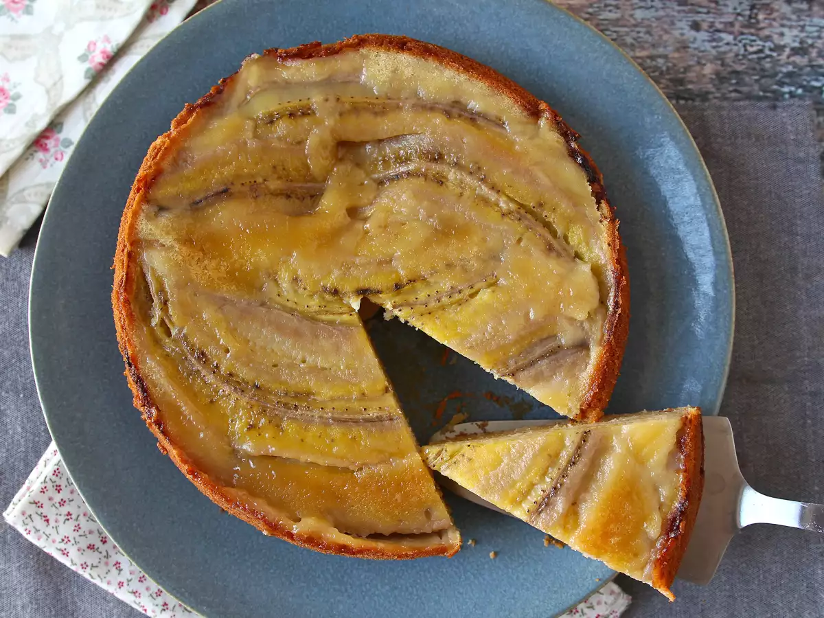 Odwrócone ciasto bananowe – wyjątkowo wilgotne i miękkie - zdjęcie 9