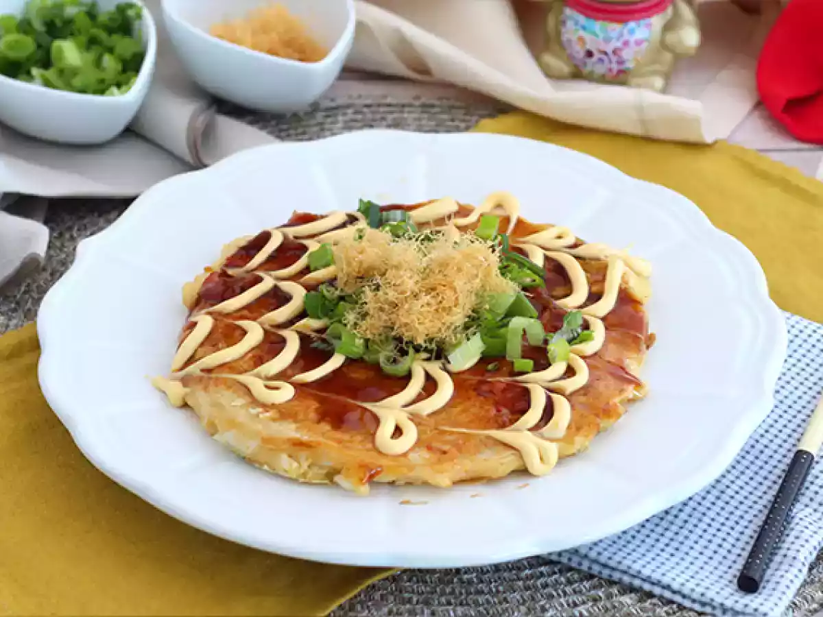 Okonomiyaki - japoński omlet