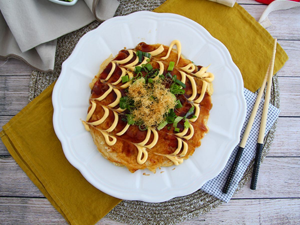 Okonomiyaki - japoński omlet - zdjęcie 3