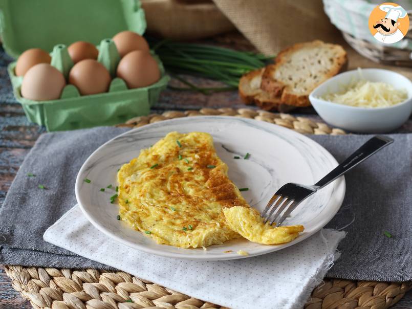 Omlet serowy, ekspresowy przepis gotowy w 5 minut!