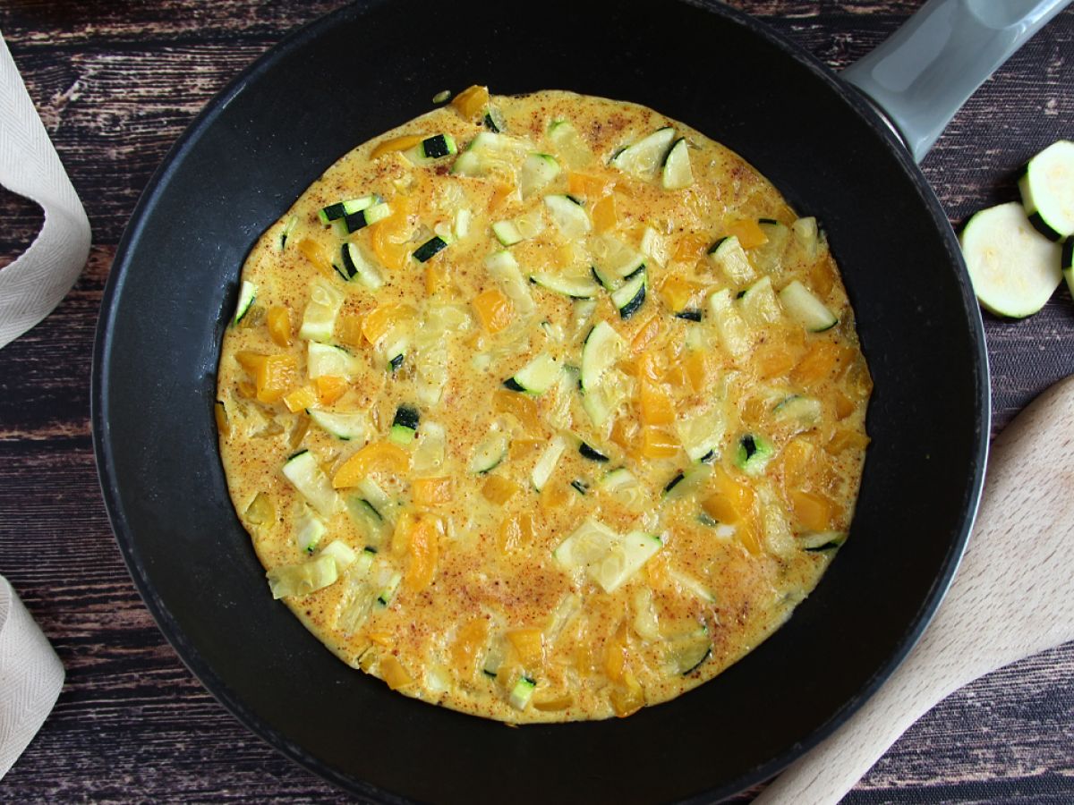 Omlet z papryką i cukinią - zdjęcie 2