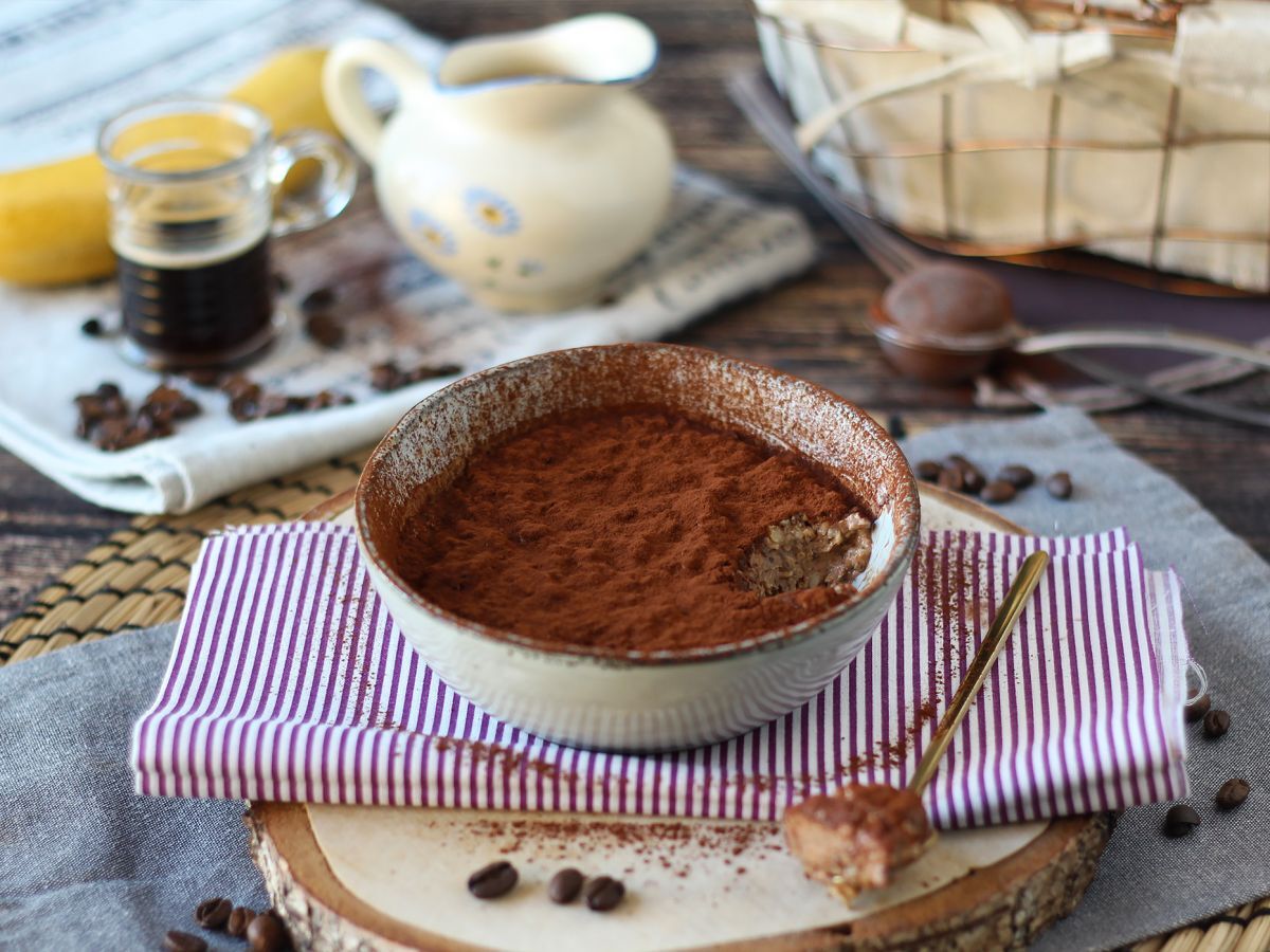 Owsianka na noc o smaku tiramisu - idealne śniadanie z kawą i kakao!