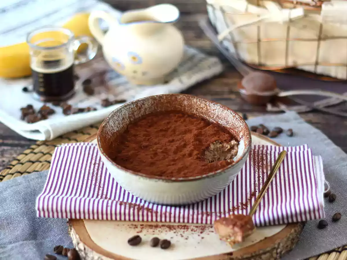 Owsianka na noc o smaku tiramisu - idealne śniadanie z kawą i kakao!