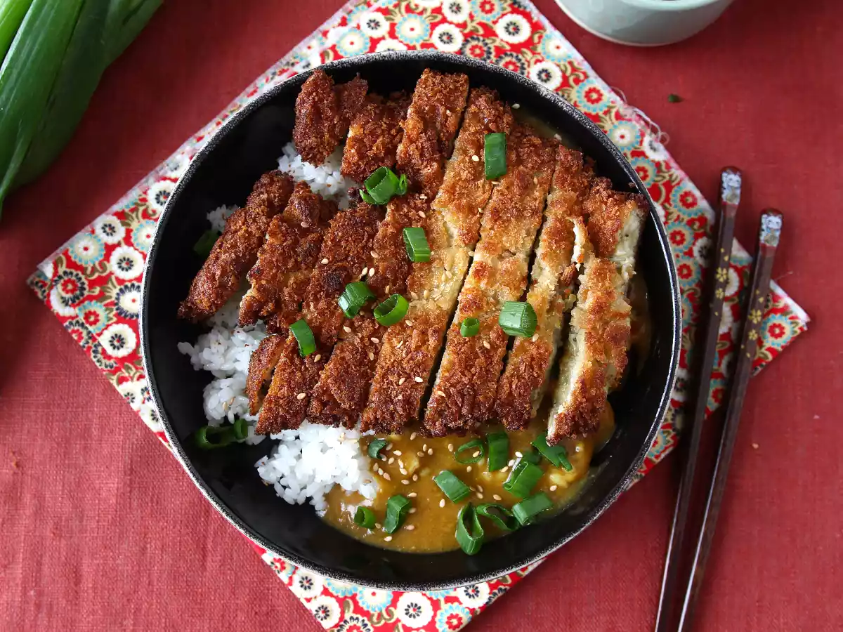 Panierowany bakłażan z bułką tartą panko w stylu japońskiego curry katsu, ale wegetariański - zdjęcie 5