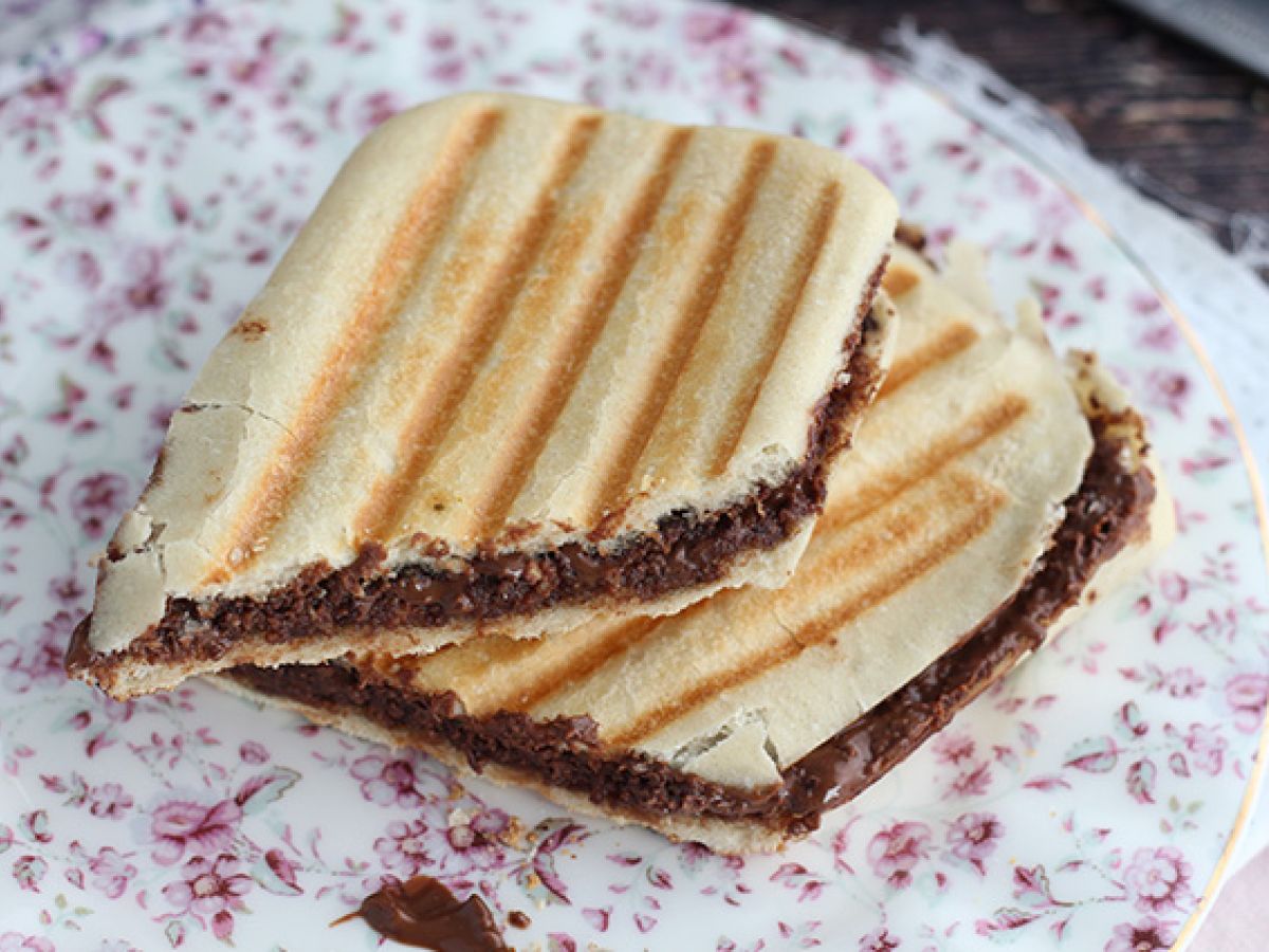 Panini z kremem czekoladowym - zdjęcie 4